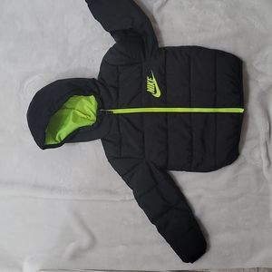 Nike little boys hooded puffer jacket